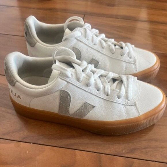 VEJA White Campo Leather Sneakers- 35 - Picture 2 of 4